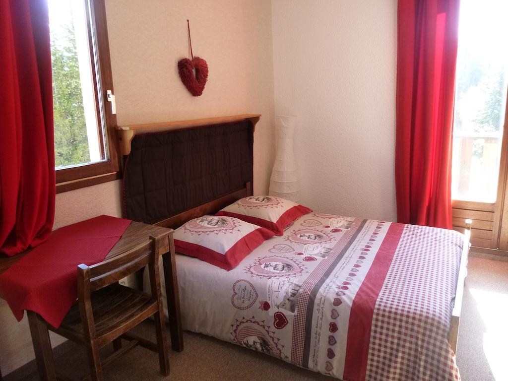 Hotel - Restaurant Le Blanchon Селоне Экстерьер фото